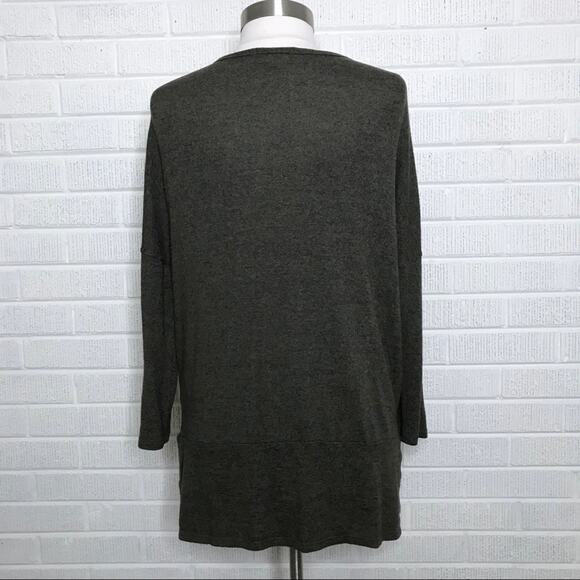 Moa Moa Small S Dark Olive Green Soft V Neck Top 3/4 Sleeve Made in USA Womens - Picture 3 of 6